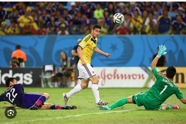 James Rodriguez cũng chính là ngôi sao sở hữu bàn thắng đẹp nhất World Cup 2014