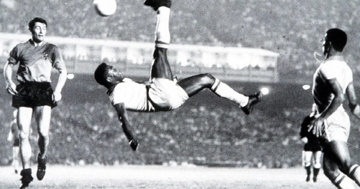 Thụy Điển năm 1958, cậu thiếu niên 17 tuổi Pele đã khiến cả thế giới kinh ngạc