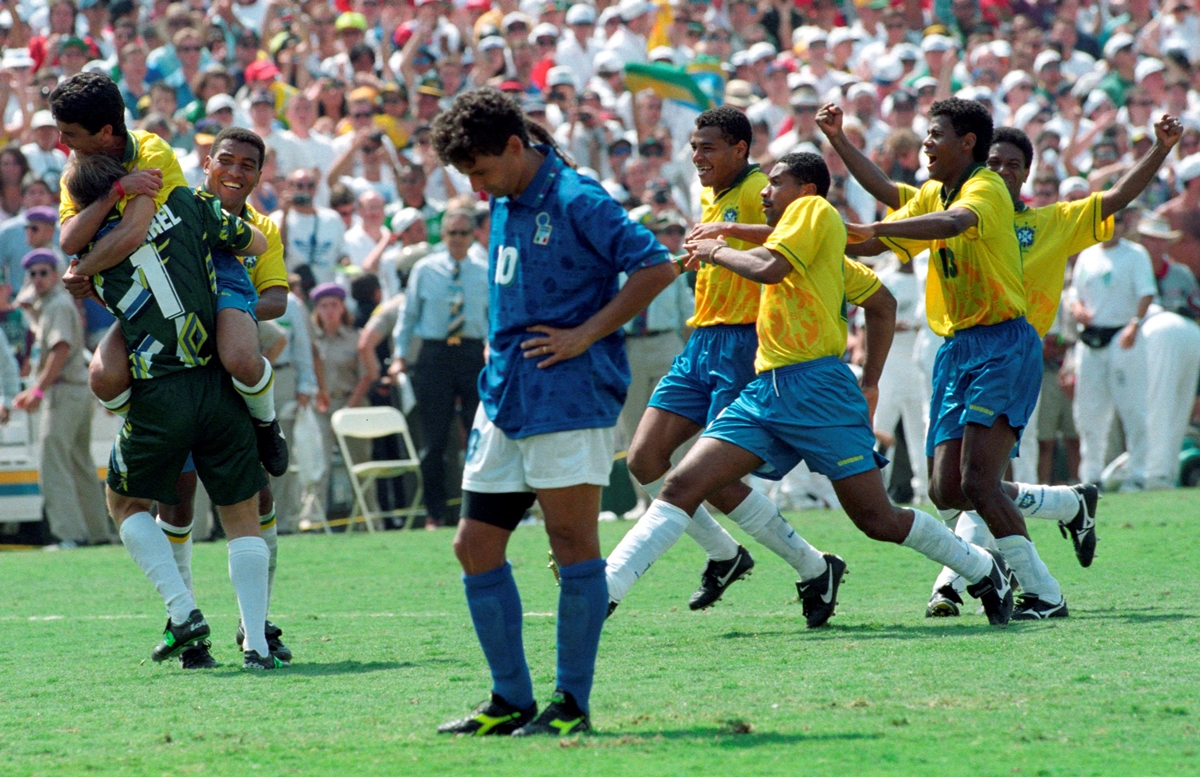 Hình ảnh buồn nhất của Word Cup 1994 thuộc về Roberto Baggio