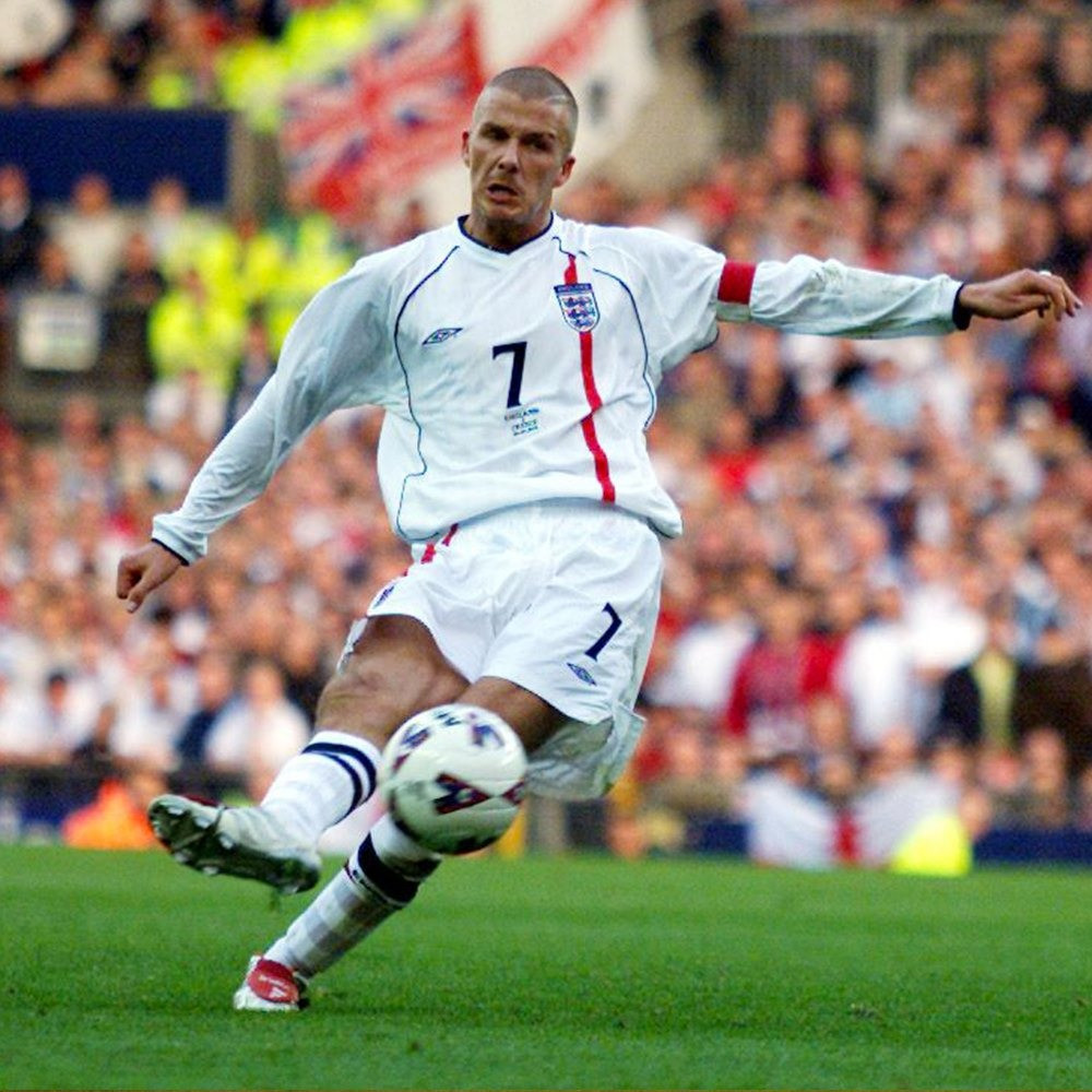 Beckham và cú đá phạt huyền thoại vòng loại World Cup năm 2002